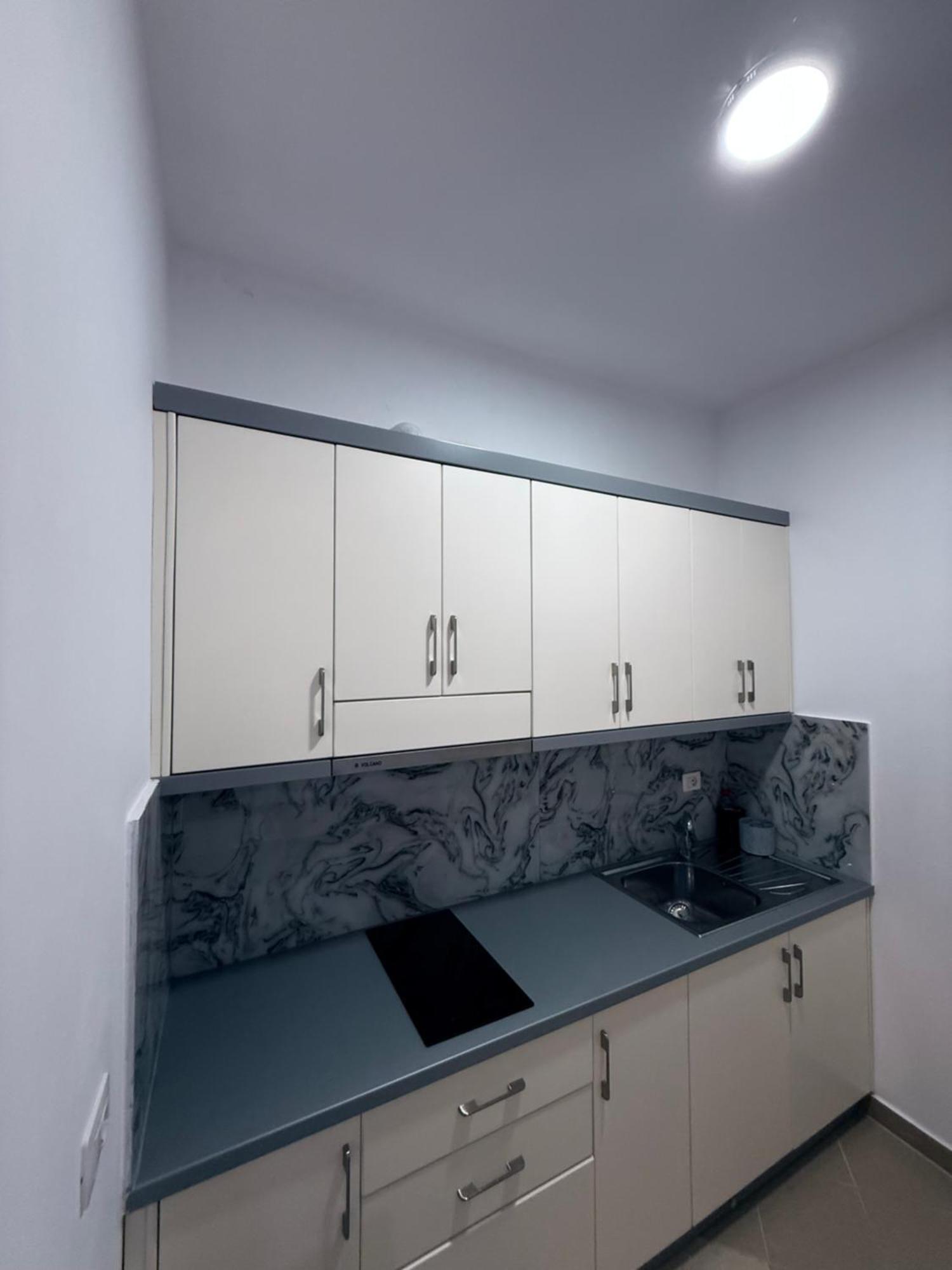 Amar Apartments ساراندا المظهر الخارجي الصورة