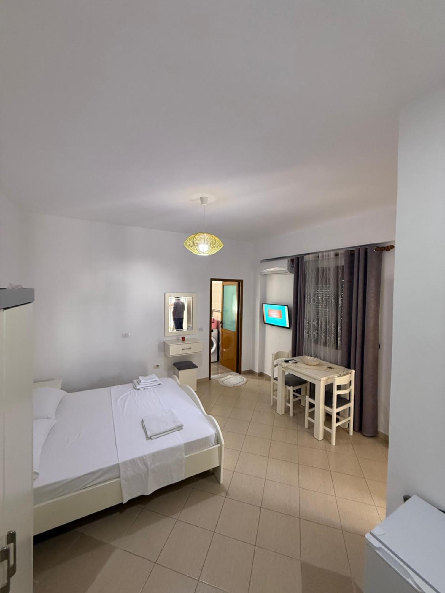 Amar Apartments ساراندا المظهر الخارجي الصورة